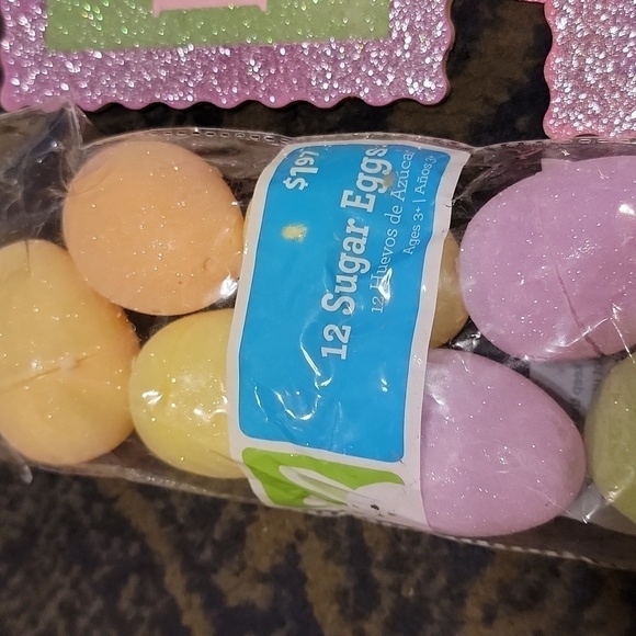 Easter Decor 4 hanging & 1 pack of sugar eggs sparkly fun & festive - Picture 13 of 13